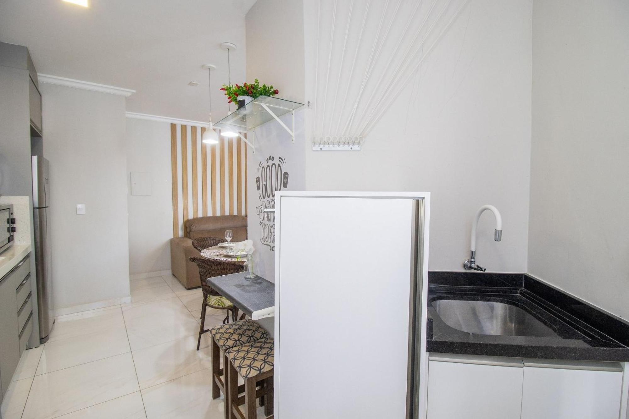 Apartamento Las165 - Av. Central, Climatizado, Conforto, Wi-fi *