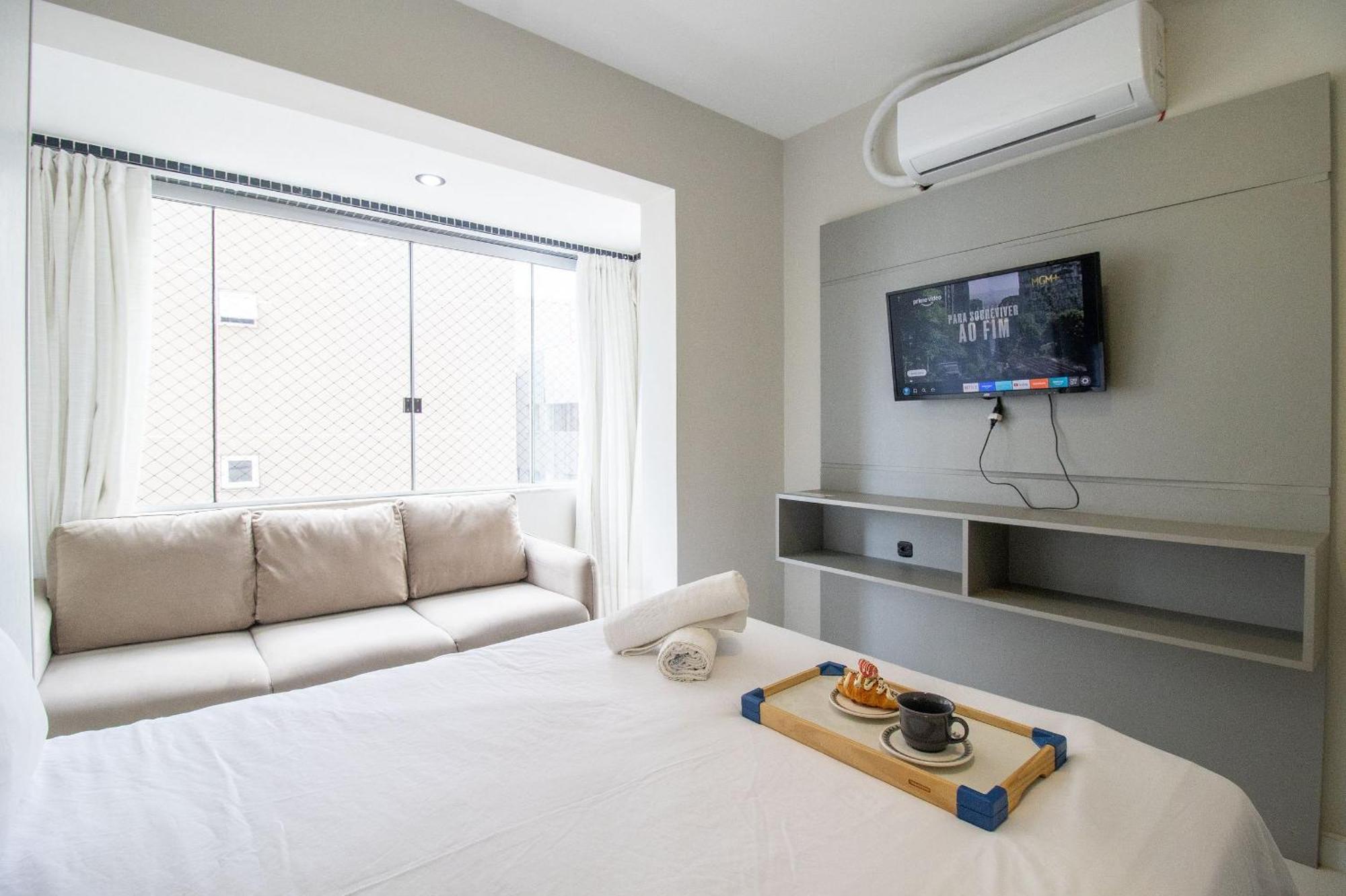 Apartamento Las165 - Av. Central, Climatizado, Conforto, Wi-fi